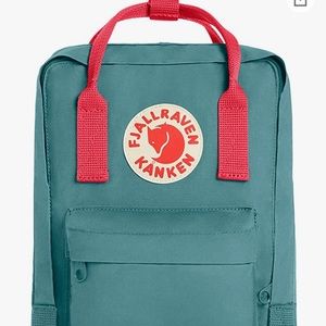 Small backpack never been beautiful condition